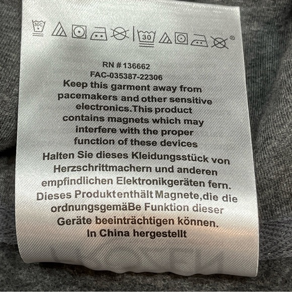 Disney FROZEN gray fur trim hoodie full ZIP “The Musical Worth Melting For” MED - Picture 7 of 9